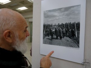 Ioan Matei Agapi si tovarasii Iliescu si Ceausescu la La Salonul Fotografului Roman 2013 - 2014